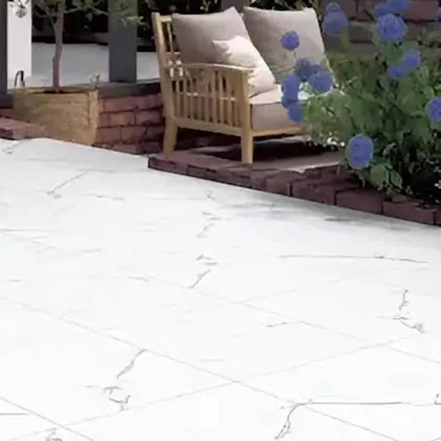 Calacatta Marble 20mm Outdoor Porcelain Paving Tile | 900 x 600mm