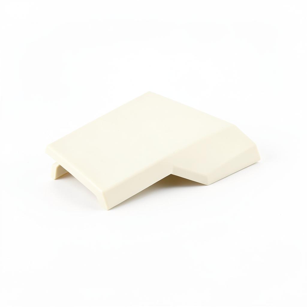 Universal 135 Degree External Corner Trim Cream 300mm